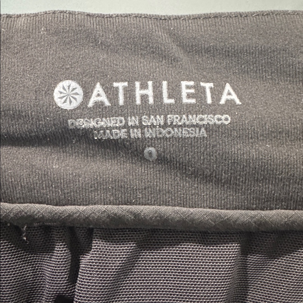 Athleta Charcoal Ripstop Utility Hiking Shorts Patch Pockets size 0 - Picture 3 of 5